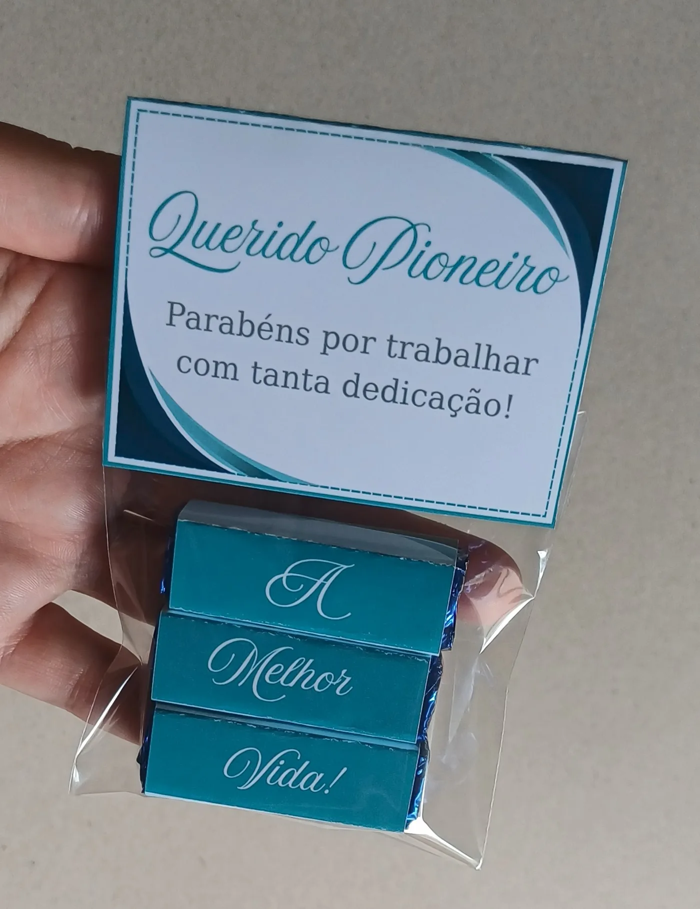 Lembrancinha fim do ano de serviço - Bis